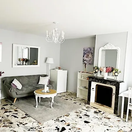 Maison De Village - Baroque Cosy Et Elegante A 1 H De Paris Proche Fontainebleau Flagy (Seine-et-Marne)